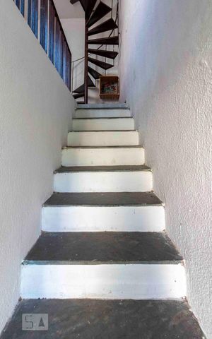 Casa para alugar com 60m², 2 quartos e sem vaga Casa para alugar com 60m², 2 quartos e sem vagaAcesso de Entrada e Saida