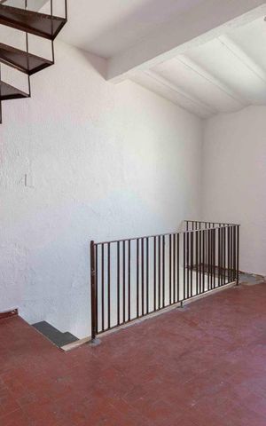 Casa para alugar com 60m², 2 quartos e sem vaga Casa para alugar com 60m², 2 quartos e sem vagaSala