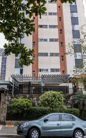 Apartamento para alugar com 50m², 2 quartos e 1 vaga Apartamento para alugar com 50m², 2 quartos e 1 vagaFachada