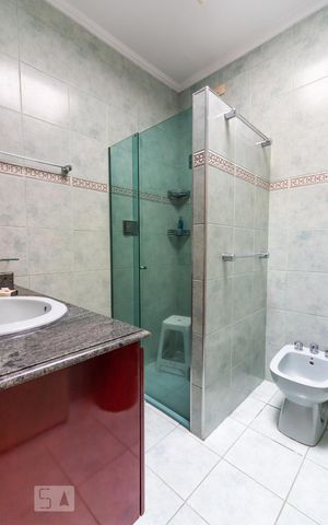 Casa à venda com 120m², 3 quartos e 1 vaga Casa à venda com 120m², 3 quartos e 1 vagaBanheiro
