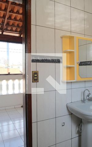Casa à venda com 302m², 3 quartos e 2 vagasBanheiro de serviço