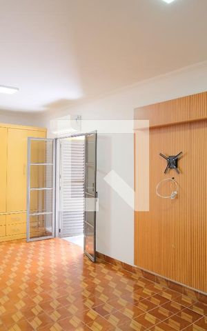 Casa à venda com 302m², 3 quartos e 2 vagasSuíte