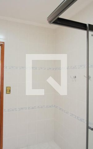 Casa à venda com 302m², 3 quartos e 2 vagasBanheiro Social