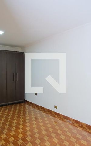 Casa à venda com 302m², 3 quartos e 2 vagasSuíte