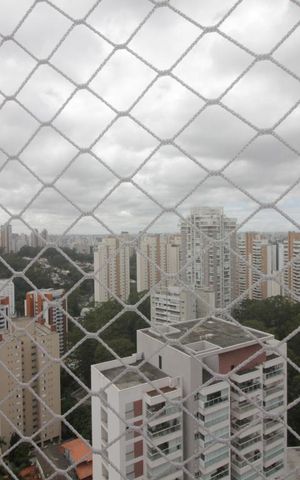 Apartamento à venda com 210m², 5 quartos e 4 vagasVista da varanda