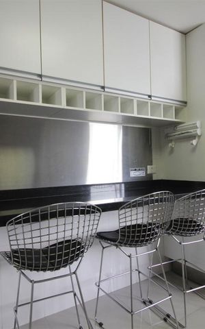 Apartamento à venda com 210m², 5 quartos e 4 vagasCozinha