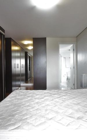 Apartamento à venda com 210m², 5 quartos e 4 vagasSuíte 4