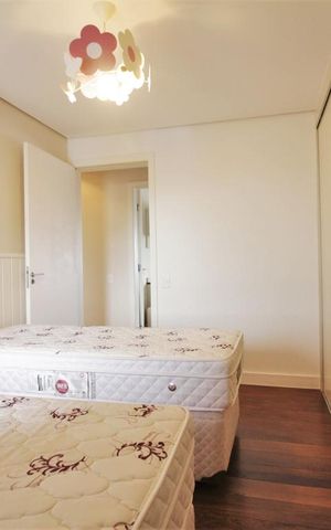 Apartamento à venda com 210m², 5 quartos e 4 vagasSuíte 2