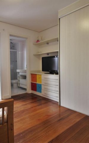 Apartamento à venda com 210m², 5 quartos e 4 vagasSuíte 1