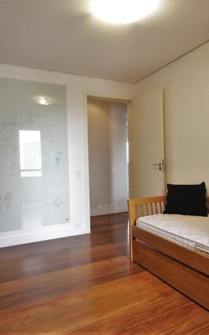 Apartamento à venda com 210m², 5 quartos e 4 vagasSuíte 1