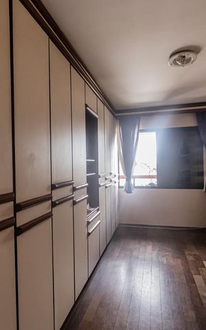 Apartamento à venda com 170m², 4 quartos e 2 vagas Apartamento à venda com 170m², 4 quartos e 2 vagasQuarto 4