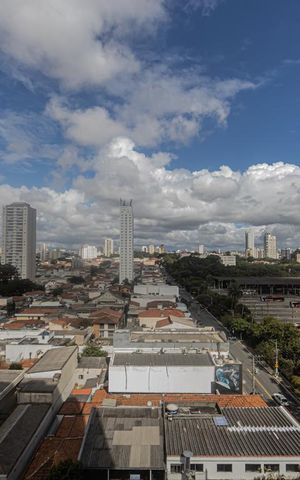 Apartamento à venda com 170m², 4 quartos e 2 vagas Apartamento à venda com 170m², 4 quartos e 2 vagasVista Varanda Sala