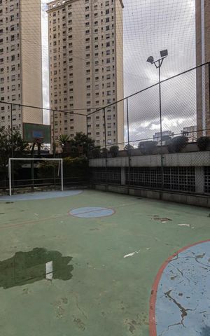 Apartamento à venda com 170m², 4 quartos e 2 vagas Apartamento à venda com 170m², 4 quartos e 2 vagasQuadra