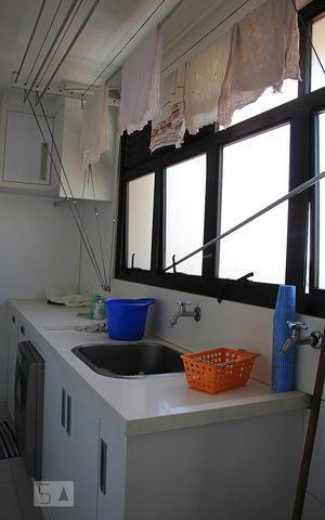 Apartamento à venda com 211m², 5 quartos e 3 vagasÁrea de Serviço