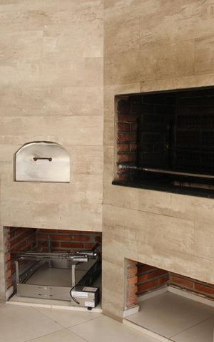 Apartamento à venda com 211m², 5 quartos e 3 vagasÁrea comum - Churrasqueira
