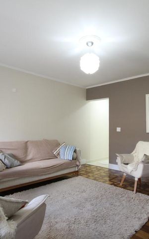 Casa para alugar com 201m², 3 quartos e 2 vagasSala