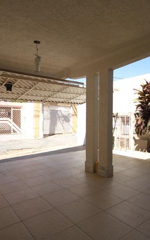 Casa para alugar com 201m², 3 quartos e 2 vagasGaragem