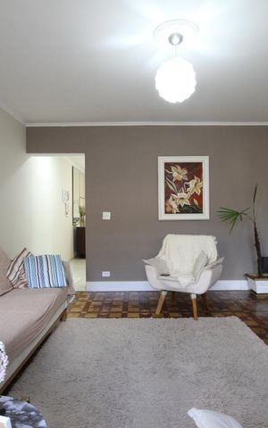 Casa para alugar com 201m², 3 quartos e 2 vagasSala