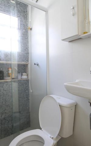 Casa para alugar com 201m², 3 quartos e 2 vagasBanheiro Escritório