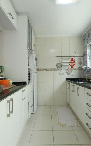 Casa para alugar com 201m², 3 quartos e 2 vagasCozinha