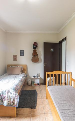 Casa à venda com 300m², 2 quartos e 1 vaga Casa à venda com 300m², 2 quartos e 1 vagaQuarto 1