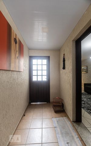 Casa à venda com 300m², 2 quartos e 1 vaga Casa à venda com 300m², 2 quartos e 1 vagaHall
