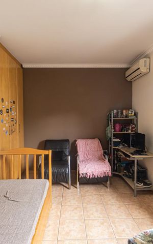 Casa à venda com 300m², 2 quartos e 1 vaga Casa à venda com 300m², 2 quartos e 1 vagaQuarto 1