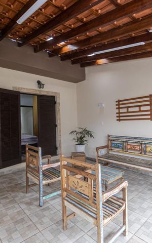 Casa à venda com 300m², 2 quartos e 1 vaga Casa à venda com 300m², 2 quartos e 1 vagaVaranda Suite