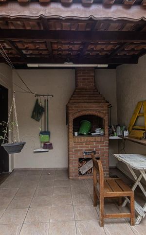 Casa à venda com 300m², 2 quartos e 1 vaga Casa à venda com 300m², 2 quartos e 1 vagaÁrea comum - Churrasqueira