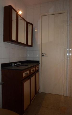 Apartamento à venda com 82m², 2 quartos e 1 vagaBanheiro Social