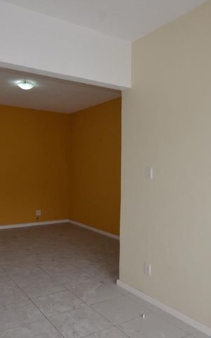 Apartamento à venda com 82m², 2 quartos e 1 vagaSala