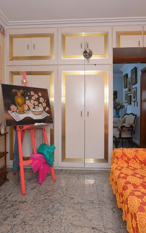 Apartamento à venda com 250m², 5 quartos e 4 vagas Apartamento à venda com 250m², 5 quartos e 4 vagasSuíte 2