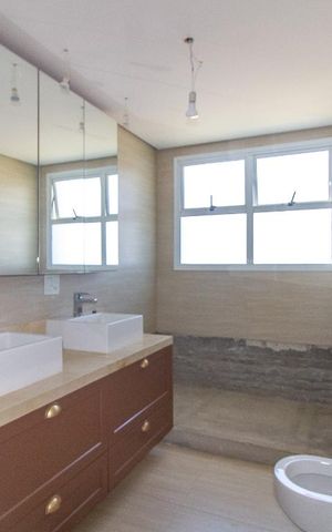 Apartamento para alugar com 205m², 4 quartos e 3 vagas Apartamento para alugar com 205m², 4 quartos e 3 vagasBanheiro Suíte Quarto 1