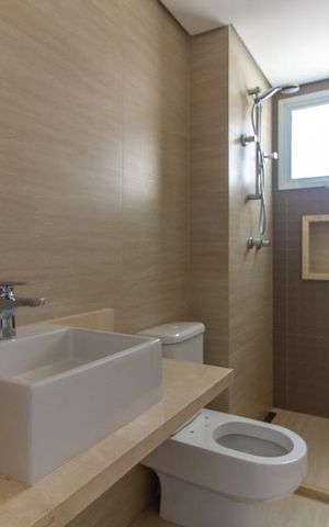Apartamento para alugar com 205m², 4 quartos e 3 vagas Apartamento para alugar com 205m², 4 quartos e 3 vagasBanheiro Suíte Quarto 3