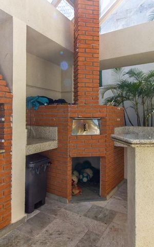Apartamento para alugar com 205m², 4 quartos e 3 vagas Apartamento para alugar com 205m², 4 quartos e 3 vagasÁrea comum - Churrasqueira
