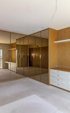 Apartamento para alugar com 205m², 4 quartos e 3 vagas Apartamento para alugar com 205m², 4 quartos e 3 vagasQuarto Suíte 1