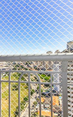 Apartamento para alugar com 205m², 4 quartos e 3 vagas Apartamento para alugar com 205m², 4 quartos e 3 vagasVaranda Quarto Suíte 1
