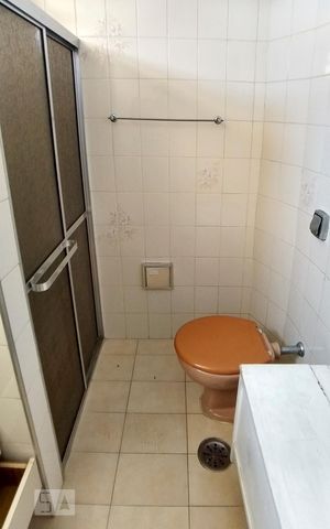 Apartamento à venda com 98m², 3 quartos e 1 vaga Apartamento à venda com 98m², 3 quartos e 1 vagaBanheiro Social