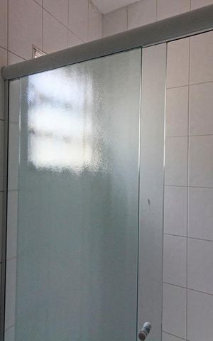 Casa de condomínio para alugar com 110m², 3 quartos e 2 vagasBanheiro Social