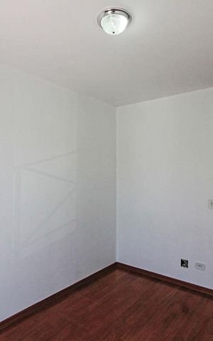 Casa de condomínio para alugar com 110m², 3 quartos e 2 vagasSuíte