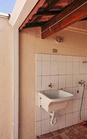 Casa de condomínio para alugar com 110m², 3 quartos e 2 vagasLavanderia