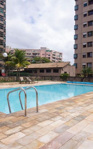 Apartamento à venda com 123m², 3 quartos e 2 vagas Apartamento à venda com 123m², 3 quartos e 2 vagasPiscina