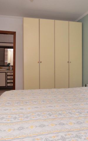 Casa à venda com 230m², 4 quartos e 3 vagas Casa à venda com 230m², 4 quartos e 3 vagasSuíte 1