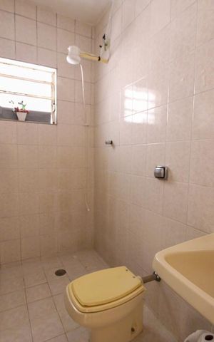 Casa à venda com 213m², 3 quartos e 1 vagaBanheiro