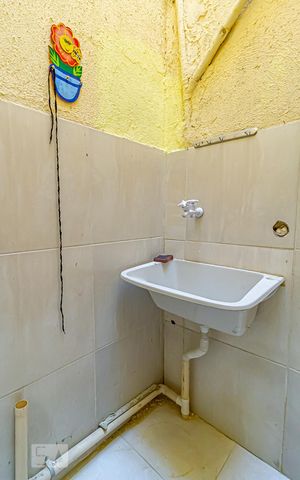 Apartamento para alugar com 60m², 2 quartos e 1 vaga Apartamento para alugar com 60m², 2 quartos e 1 vagaÁrea de Serviço