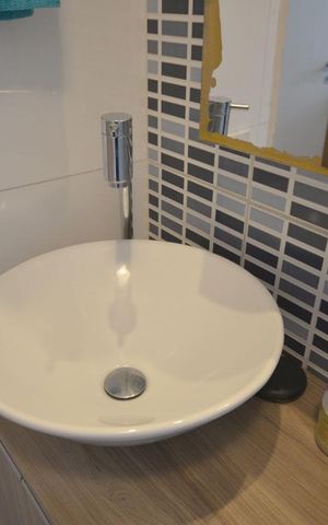 Apartamento à venda com 51m², 2 quartos e 1 vaga Apartamento à venda com 51m², 2 quartos e 1 vagaBanheiro