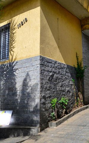 Casa à venda com 90m², 2 quartos e 3 vagas Casa à venda com 90m², 2 quartos e 3 vagasVista Imovel