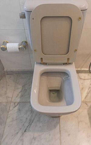 Apartamento à venda com 135m², 4 quartos e 3 vagas Apartamento à venda com 135m², 4 quartos e 3 vagasBanheiro 2 Suíte 1