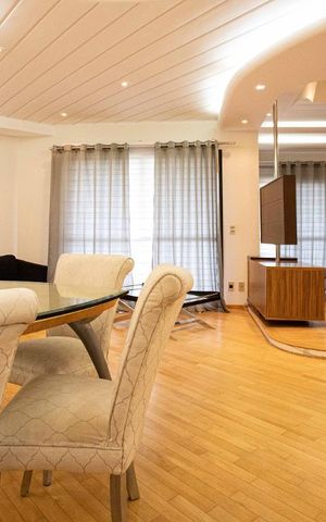 Apartamento à venda com 135m², 4 quartos e 3 vagas Apartamento à venda com 135m², 4 quartos e 3 vagasSala de Jantar