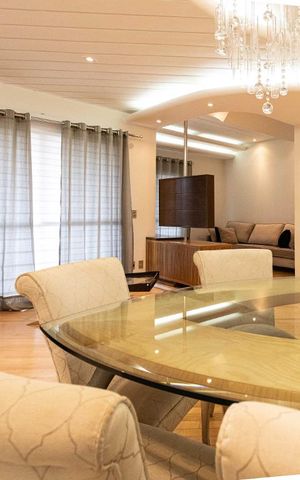 Apartamento à venda com 135m², 4 quartos e 3 vagas Apartamento à venda com 135m², 4 quartos e 3 vagasSala de Jantar